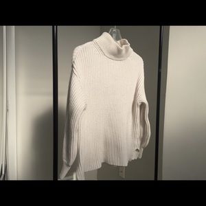 Cropped cream sweater